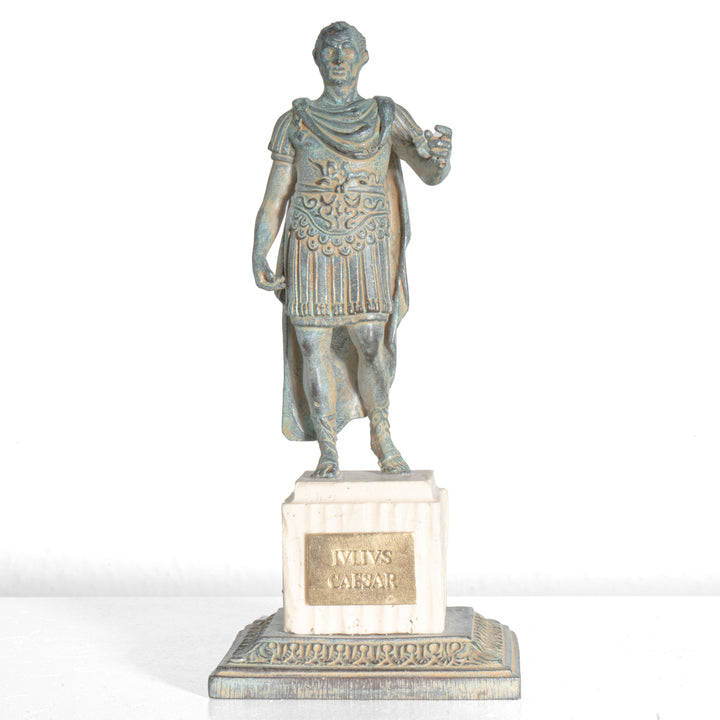 Julius Caesar Statue mit Sockel (Bronzeskulptur)