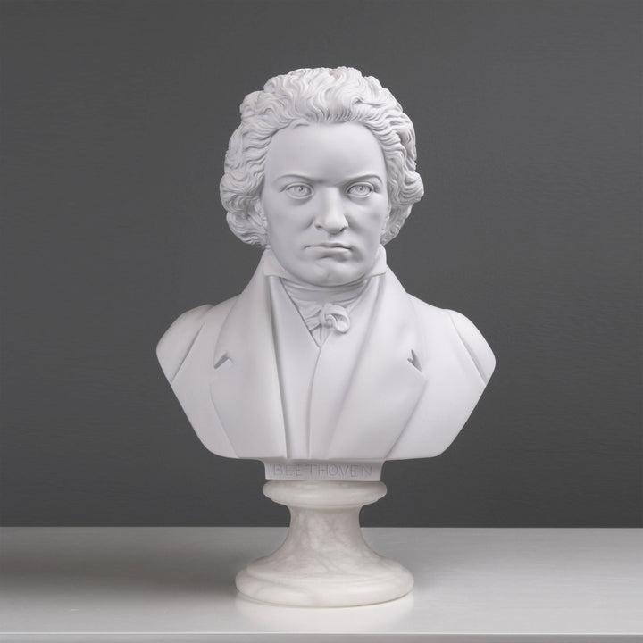 Beethoven Büste Statue