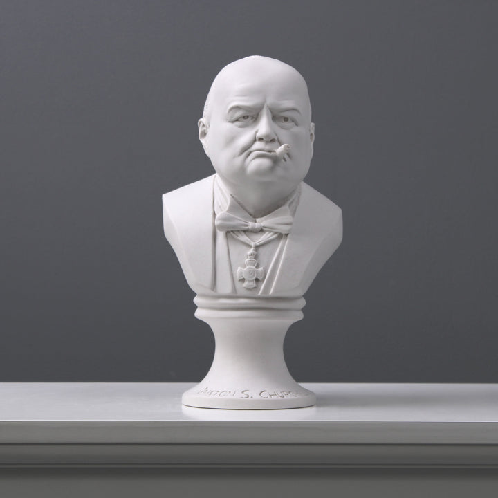 Winston Churchill Büste mit Zigarre