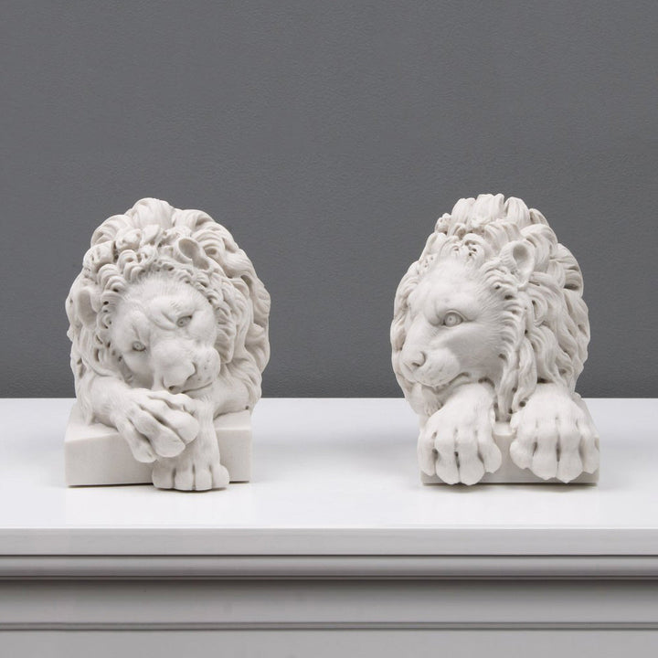 Canova Löwen Buchstützen (im Paar)