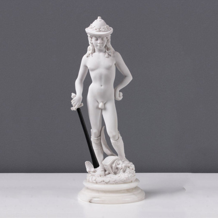 David von Donatello Statue