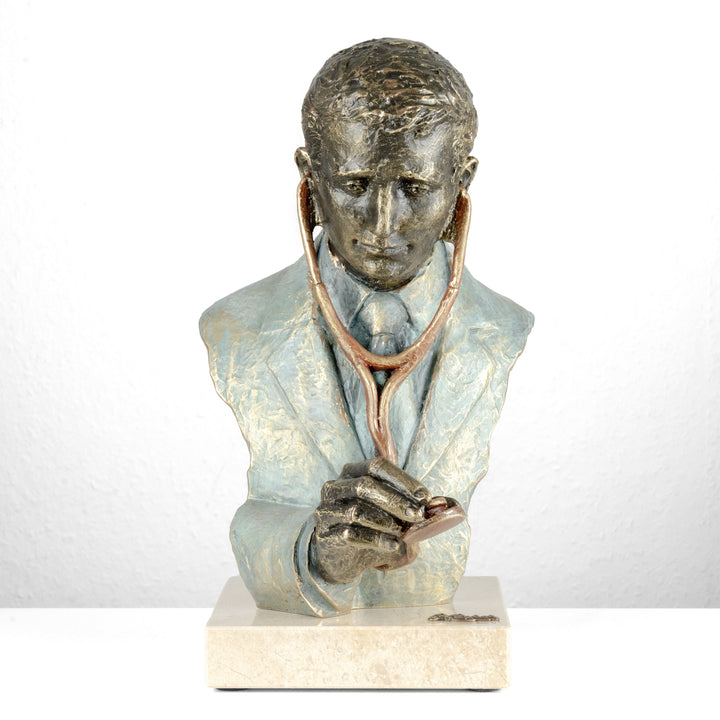 Arztfigur von Anglada auf Marmorsockel