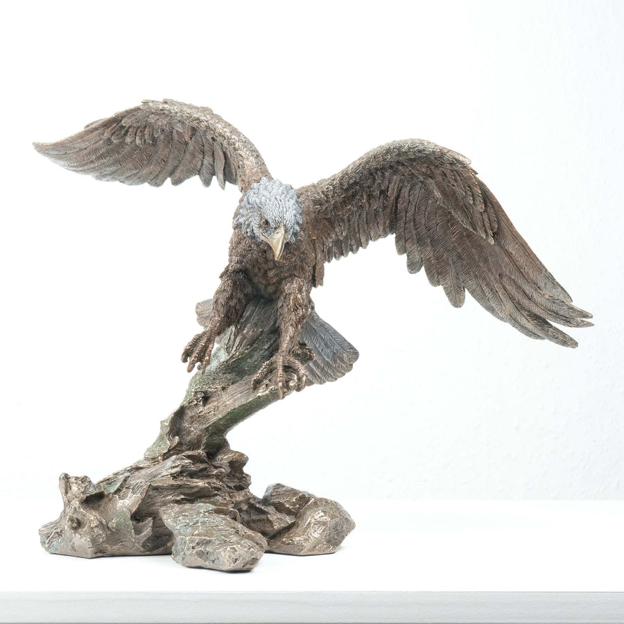 Adler Jagend (Bronzierte Skulptur aus Kunstharz)