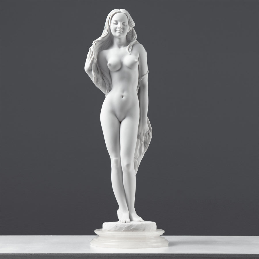 Skulptur Weiblicher Akt — Ideale Schönheit