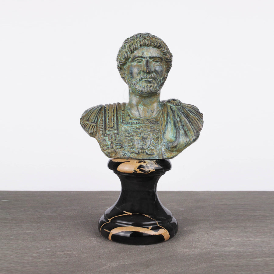 Hadrian Büste – Römischer Kaiser