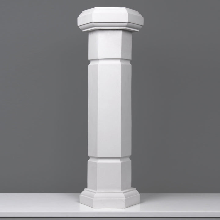 Große Säule für Büste