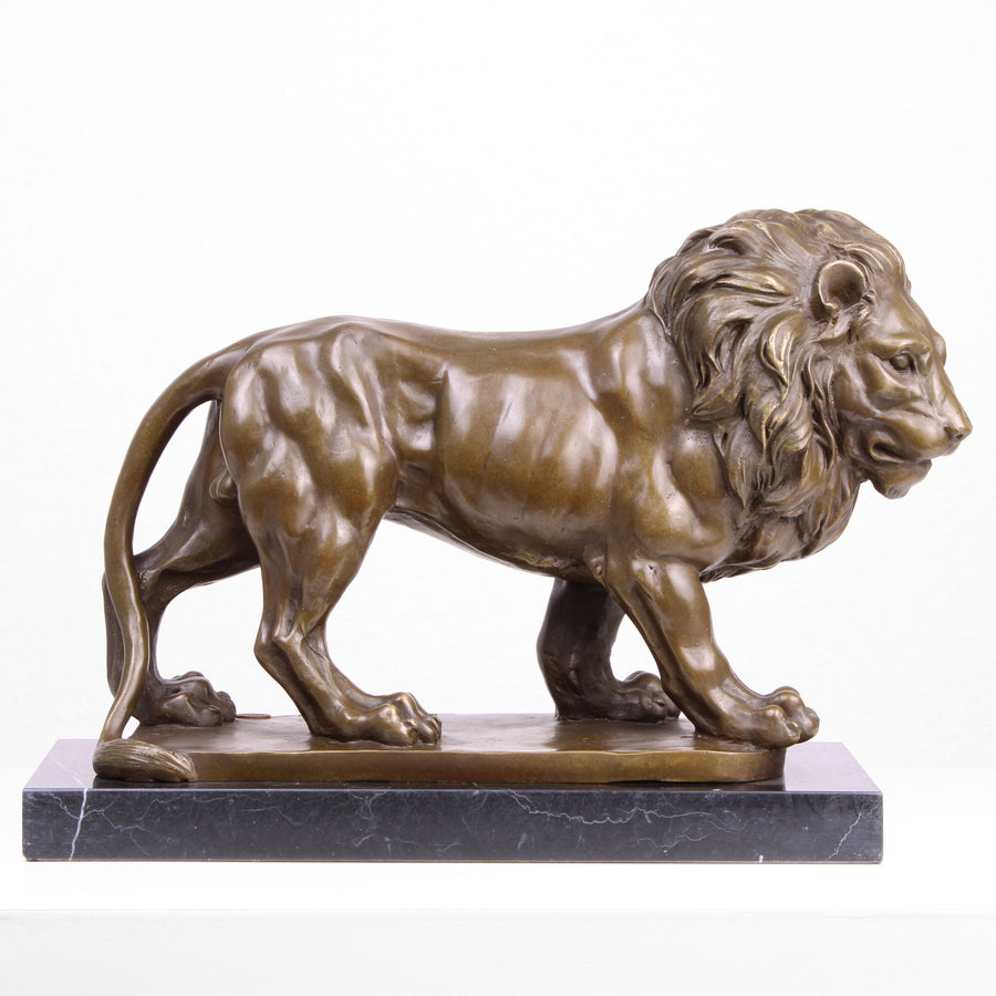 Große Löwenstatue (Bronze, Wachsguss)