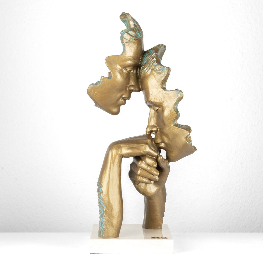 Liebespaarfigur „Caress“ von Anglada auf Marmorsockel