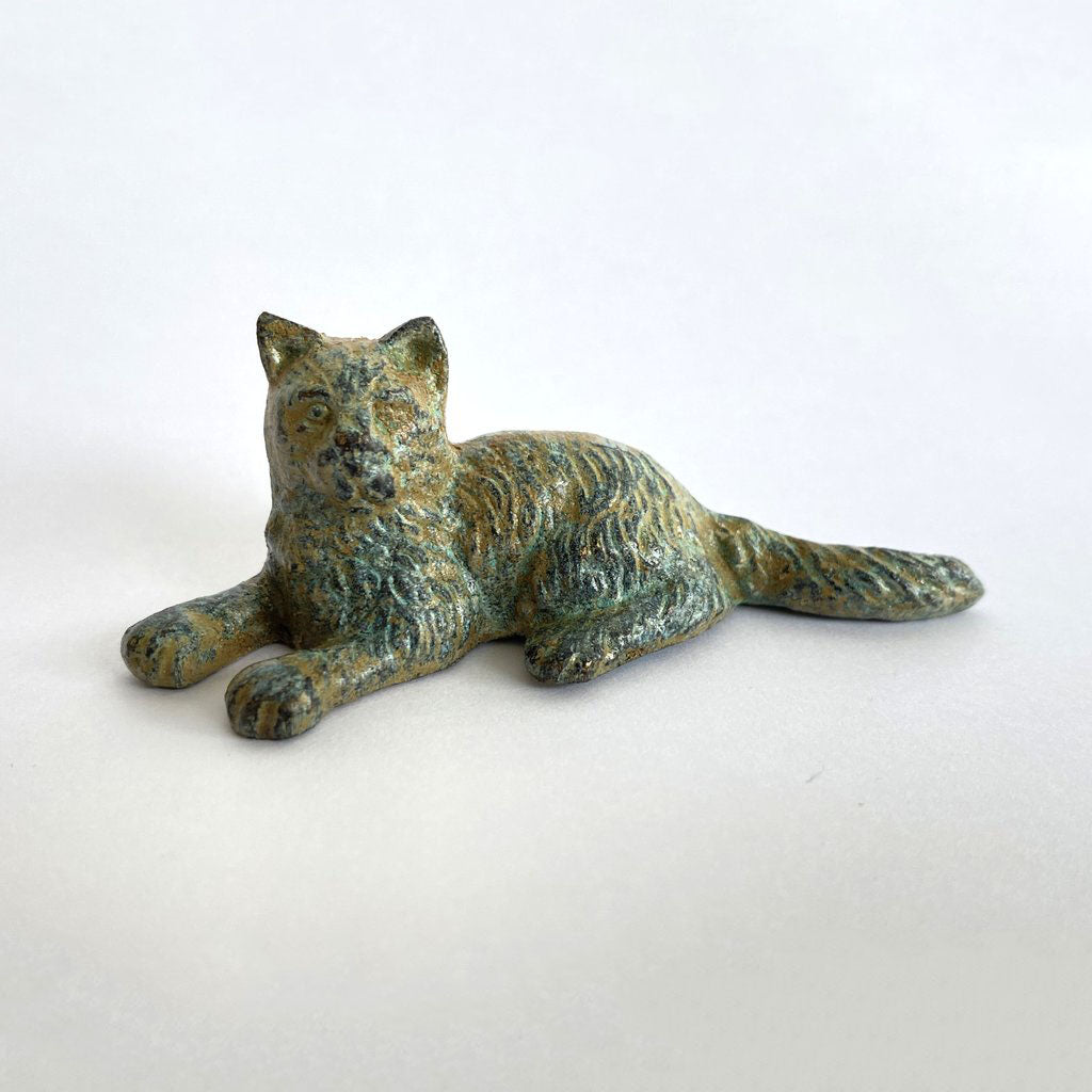 Liegendes Kätzchen Statue (Bronze)
