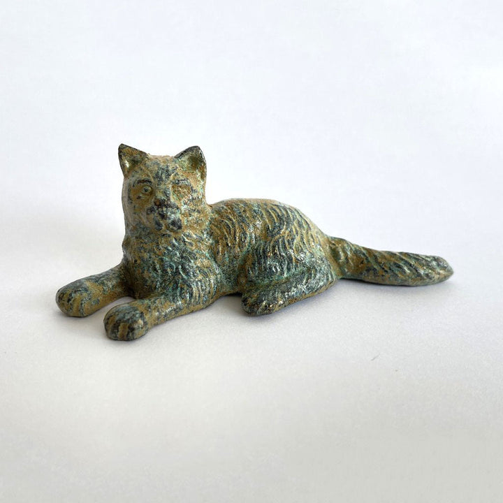 Liegendes Kätzchen Statue (Bronze)