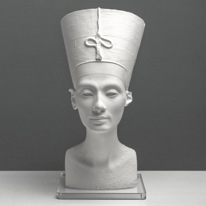Nofretete Büste – Weiße Statue (Ägyptisches Museum Berlin)