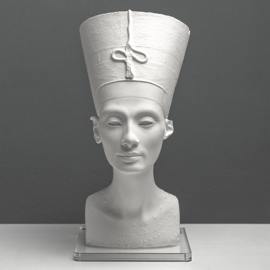 Nofretete Büste – Weiße Statue (Ägyptisches Museum Berlin)