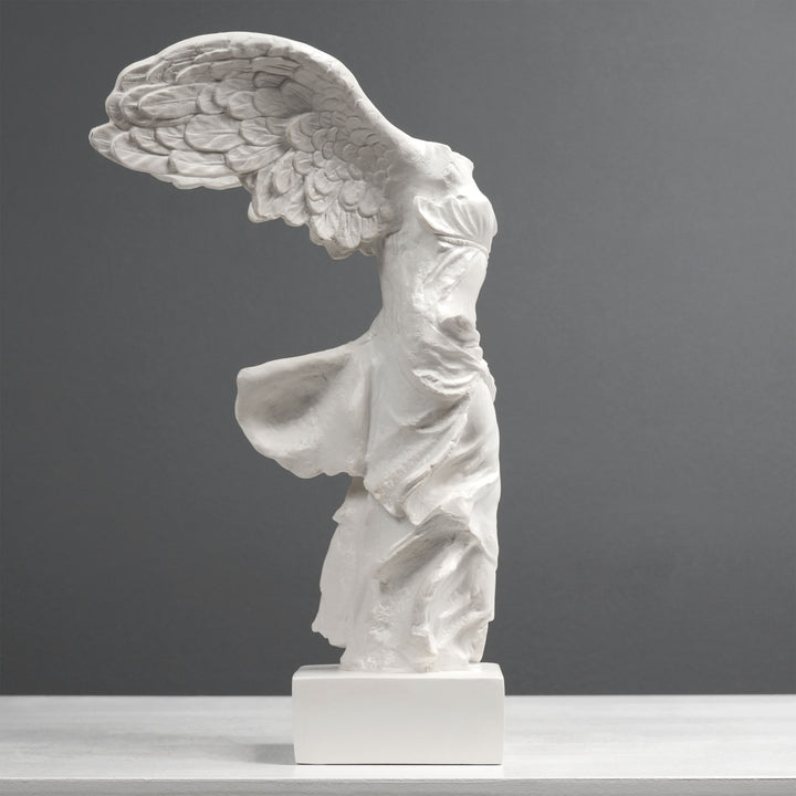 Nike Göttin des Sieges Statue (Kunstharz)