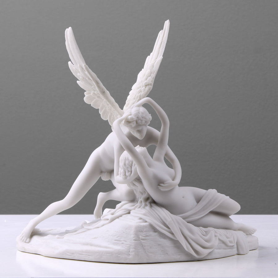 Amor und Psyche (Weiße Skulptur)