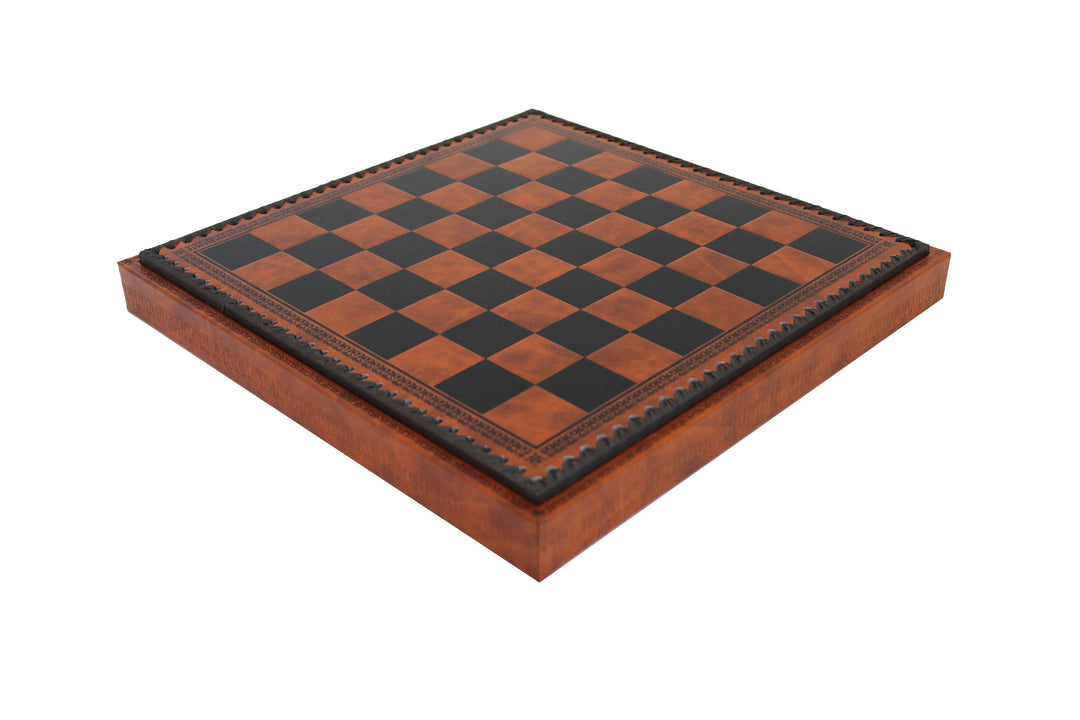 Schachbrett aus Kunstleder mit Damespiel und Backgammon