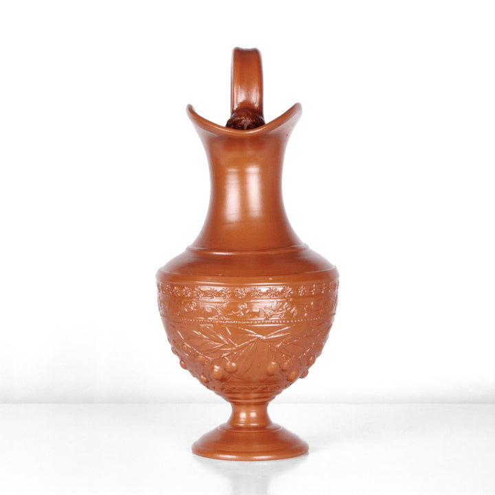 Römischer Krug mit Olivenmotiv