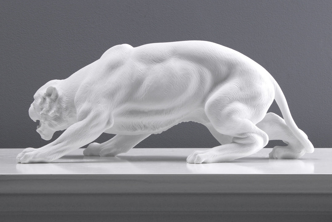 Tiger Statue