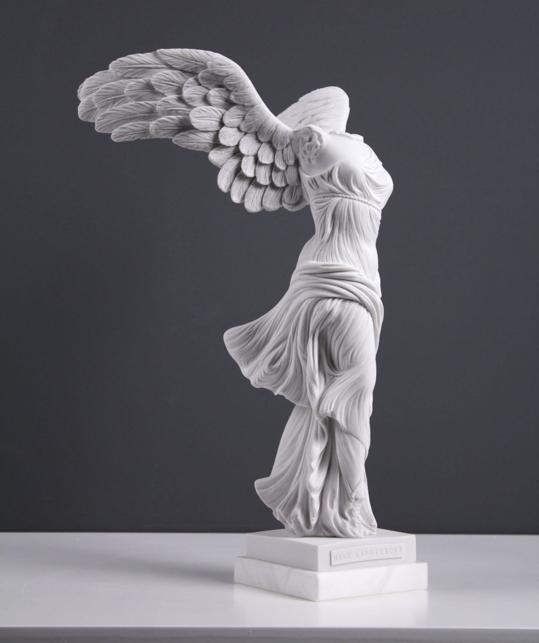 Nike Statue - Geflügelter Sieg (Mittel)