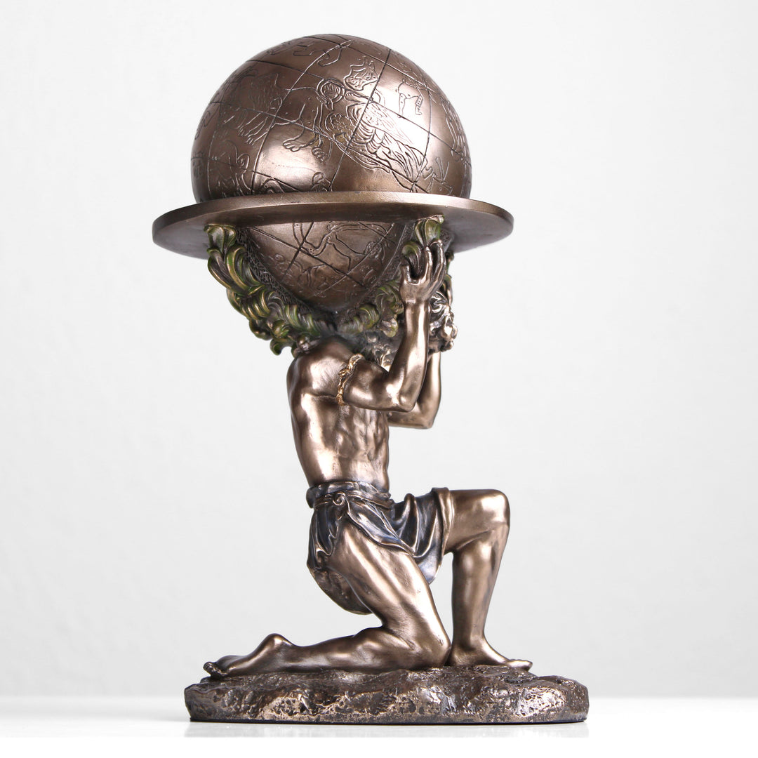 Atlas (Bronzierte Skulptur aus Kunstharz)