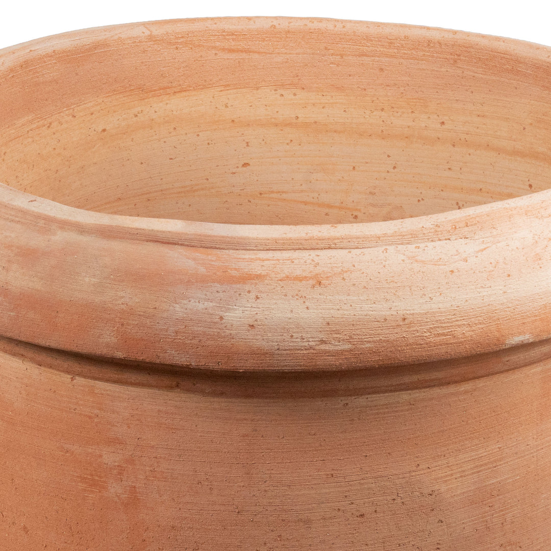 Grosser klassischer Terrakotta Pflanzkubel