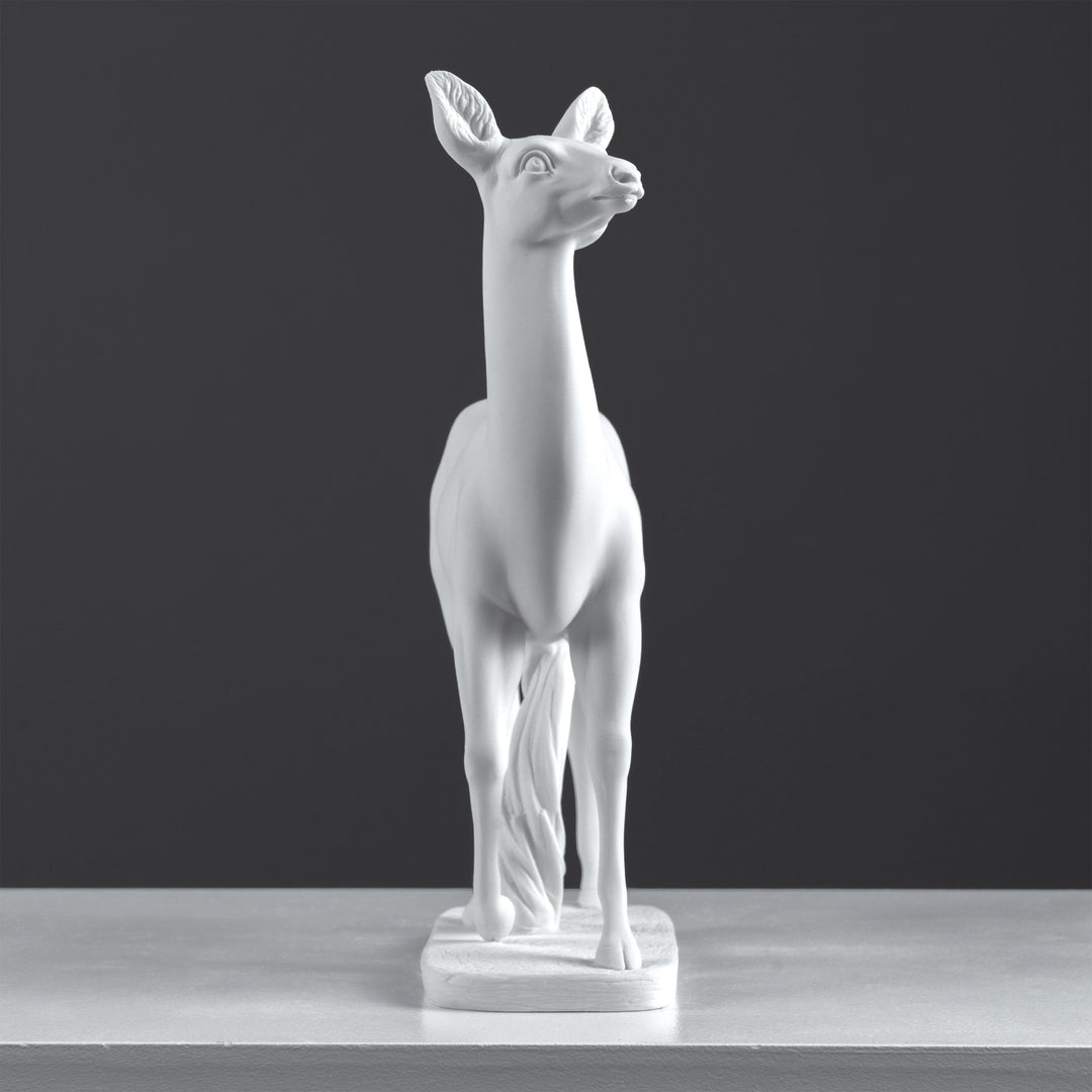 Hirschfigur (Bronzierte Skulptur aus Kunstharz) elegant