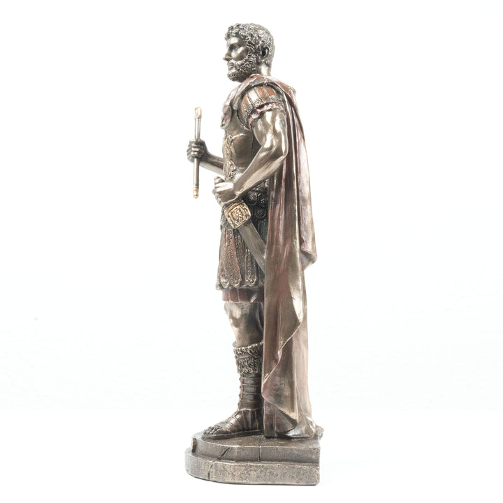 Hadrian Römischer Kaiser (Bronzierte Skulptur aus Kunstharz)