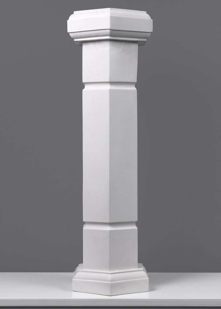 Große Säule für Büste