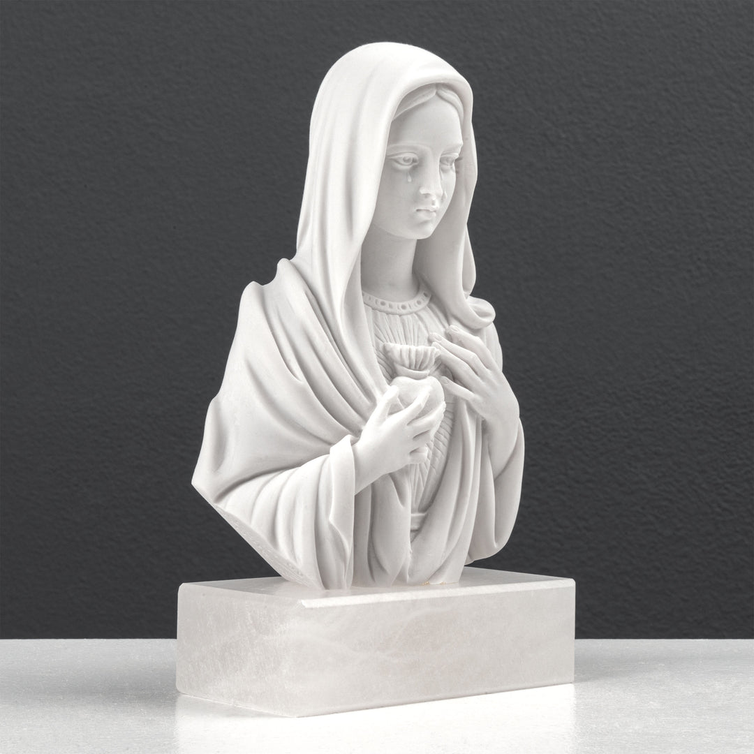 Büstenskulptur des Unbefleckten Herzens Mariens (Madonna-delle-Lacrime-Relief)