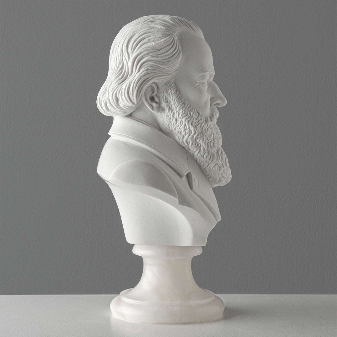 Johannes Brahms Bust — Meister der Romantischen Harmonie