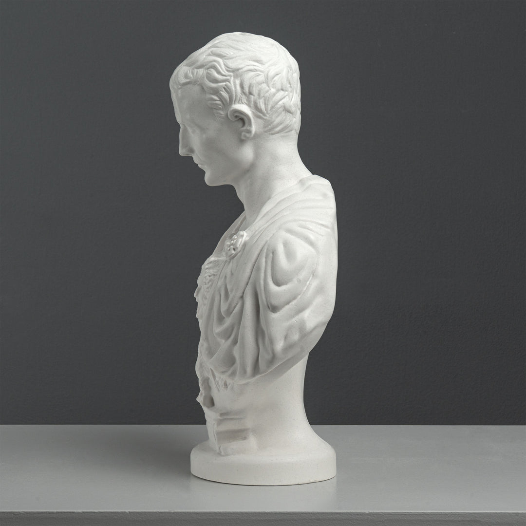 Julius Caesar Buste mit Brustpanzer – nach Andrea Ferrucci