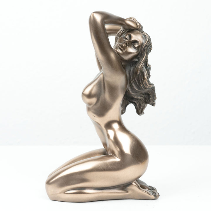 Nackte Frau Statue Kniend (Erotische Kaltguss-Bronze Skulptur)