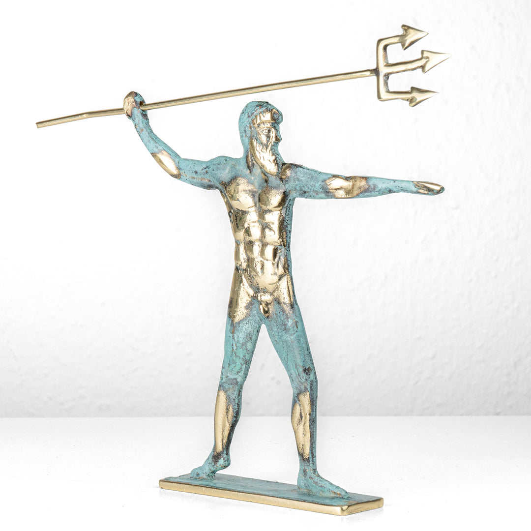 Poseidon Statue — Griechischer Gott des Meeres mit Dreizack (Messingskulptur)
