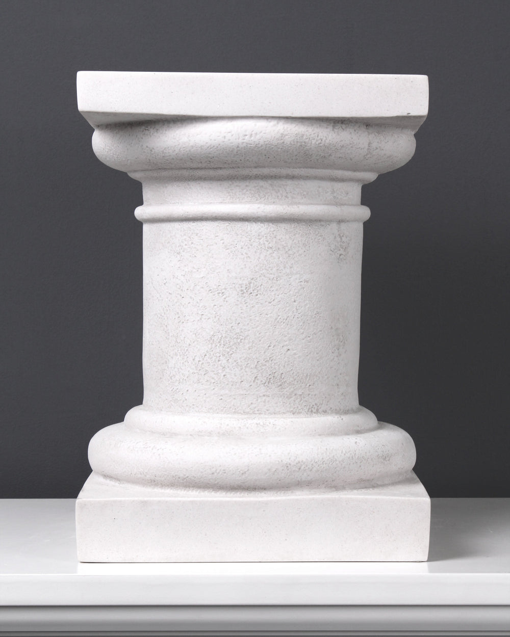 Kleine Marmorsäule für Statue