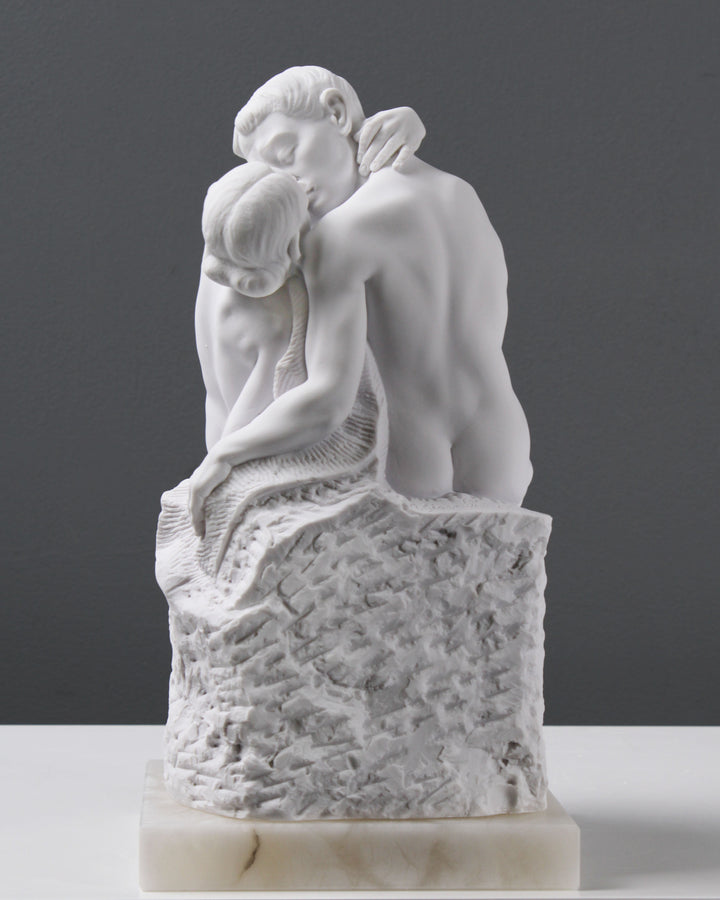 Der Kuss Statue - Liebespaar Skulptur von Rodin