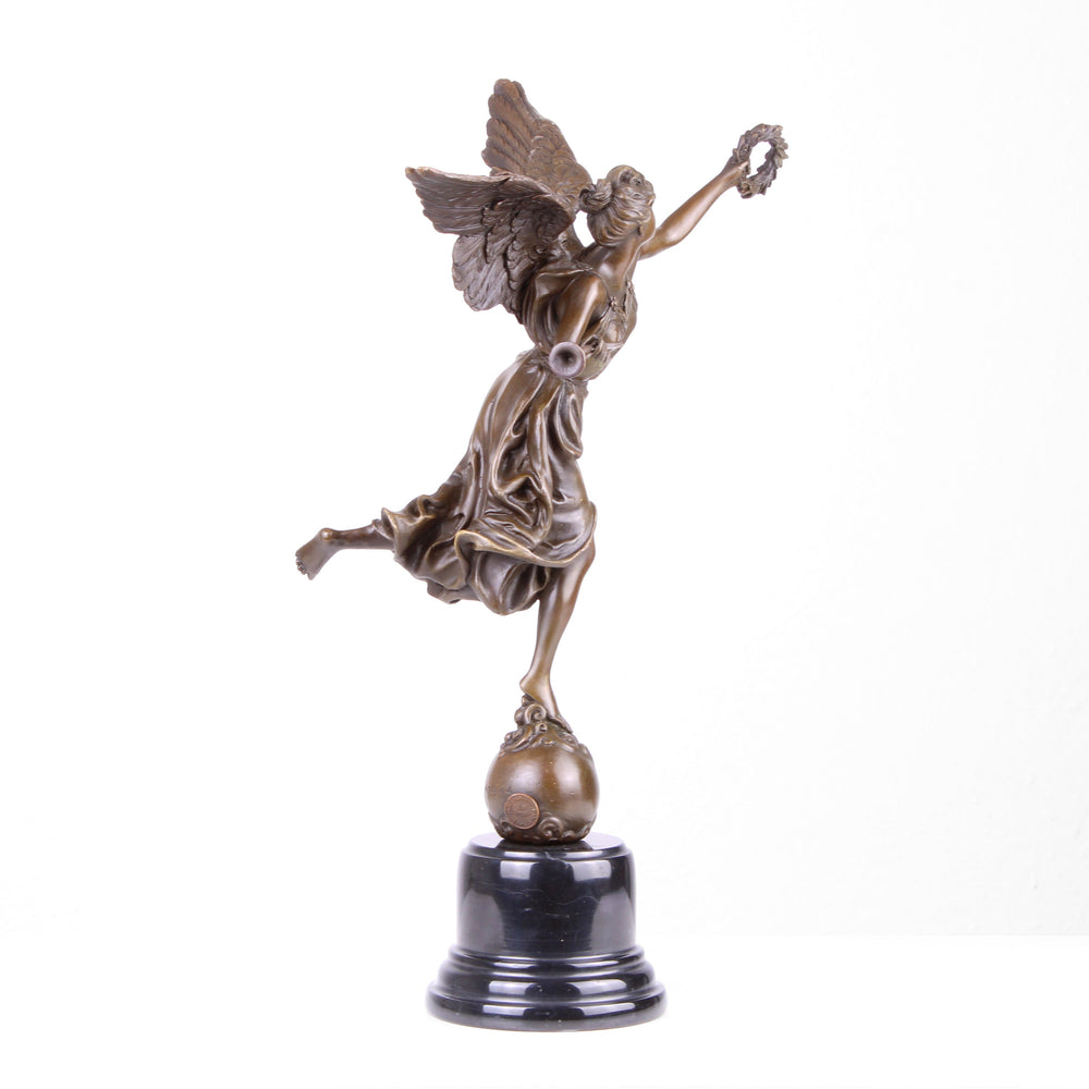 Geflügelte Siegesgöttin Nike Statue (Bronze, Wachsguss)
