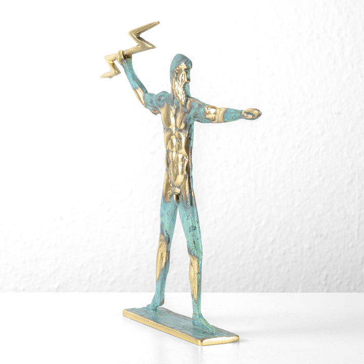 Zeus Statue — Griechischer Gott des Himmels mit Blitz (Messingskulptur)