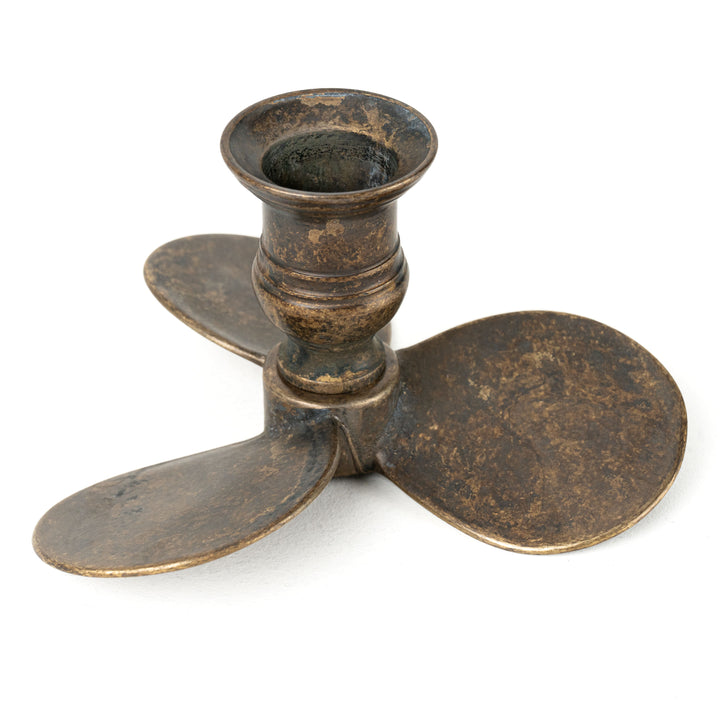 Propeller Kerzenhalter (patinierter Messing)
