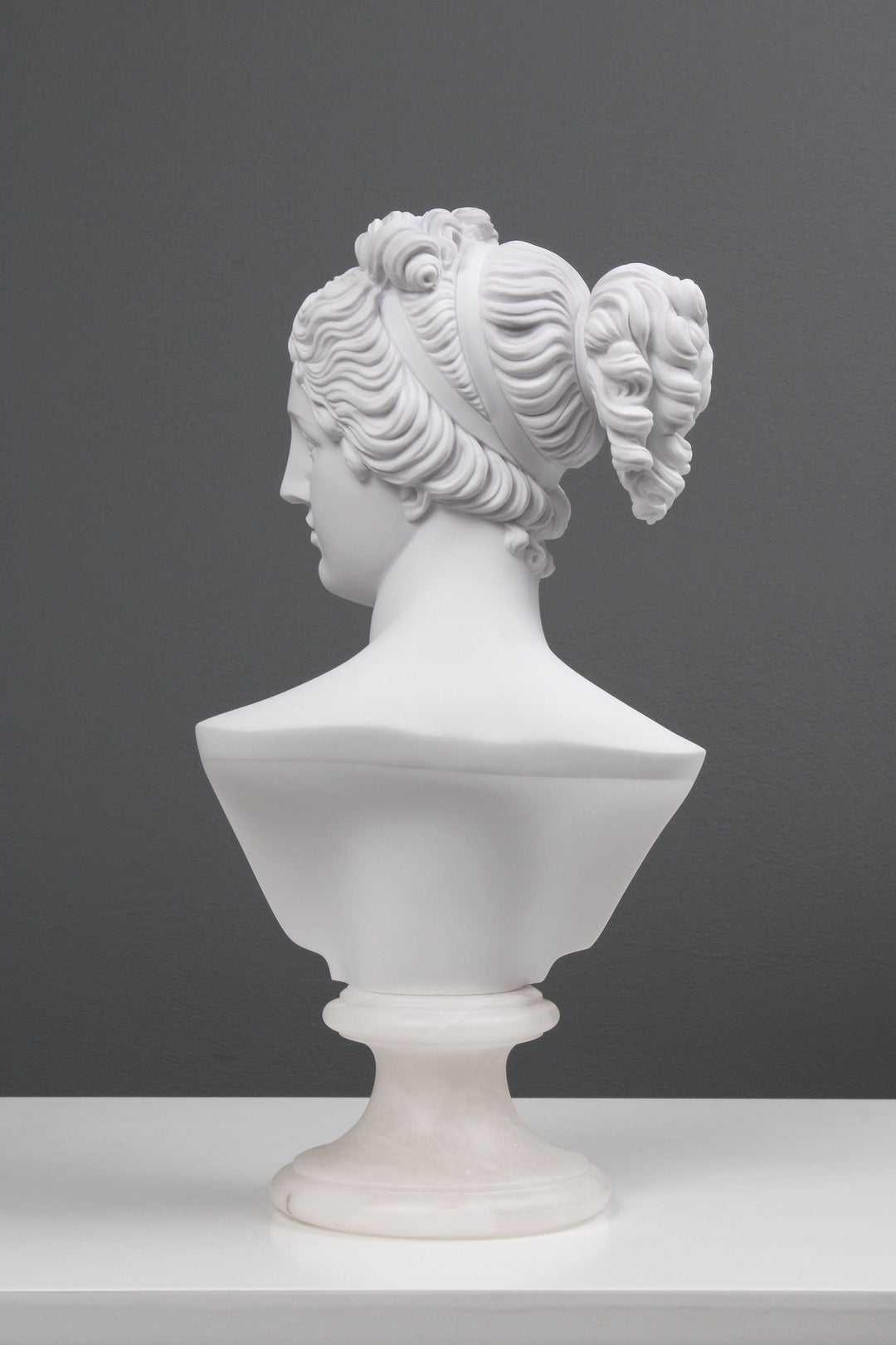Büste der Venus Italica von Canova