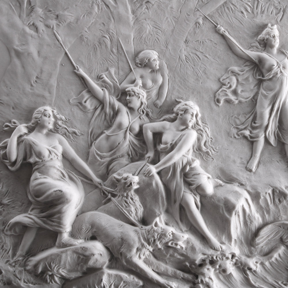 Relief Diana bei der Jagd