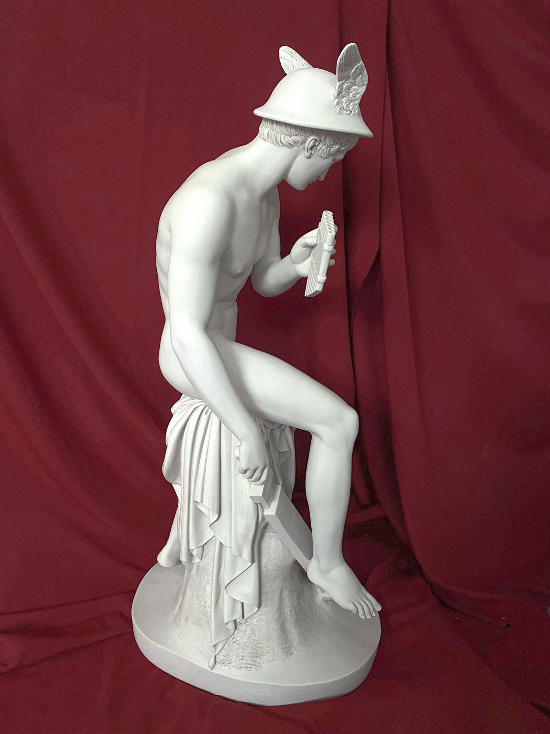 Merkur Statue