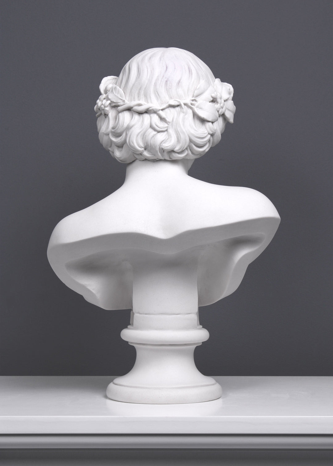 Antinous mit Bacchuskranz Büste