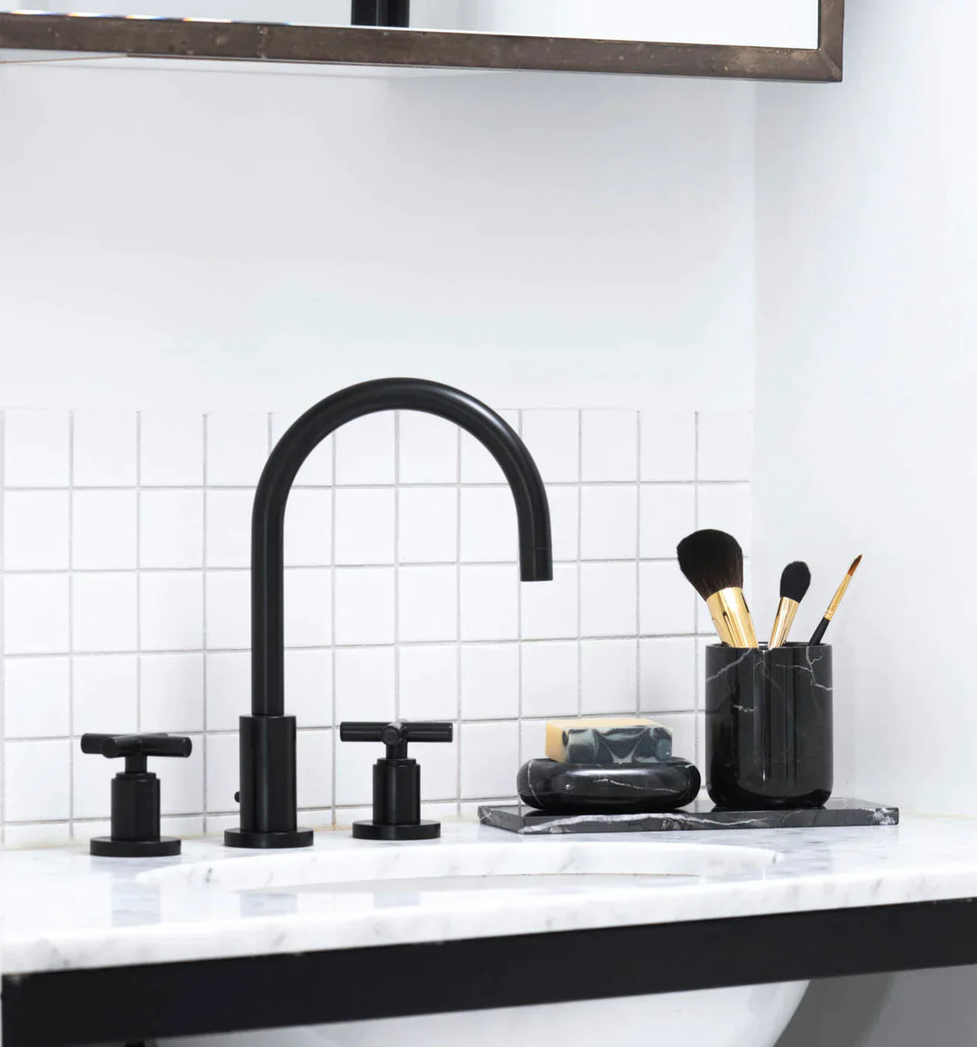 Schwarzes Marmor Badezimmer Set