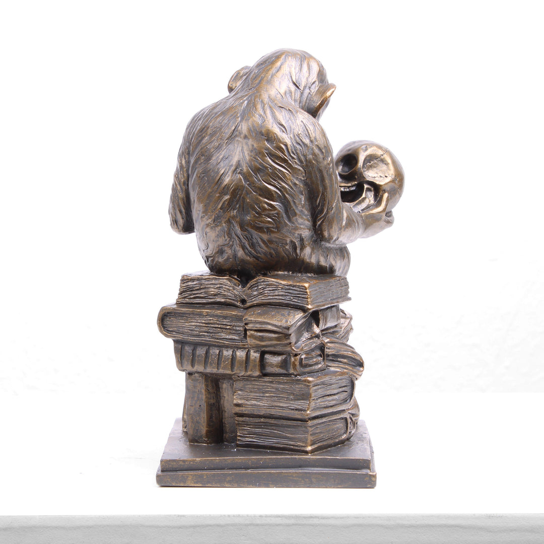Affe mit Schädel Statue (Affe mit Schädel Skulptur von Hugo Rheinhold)