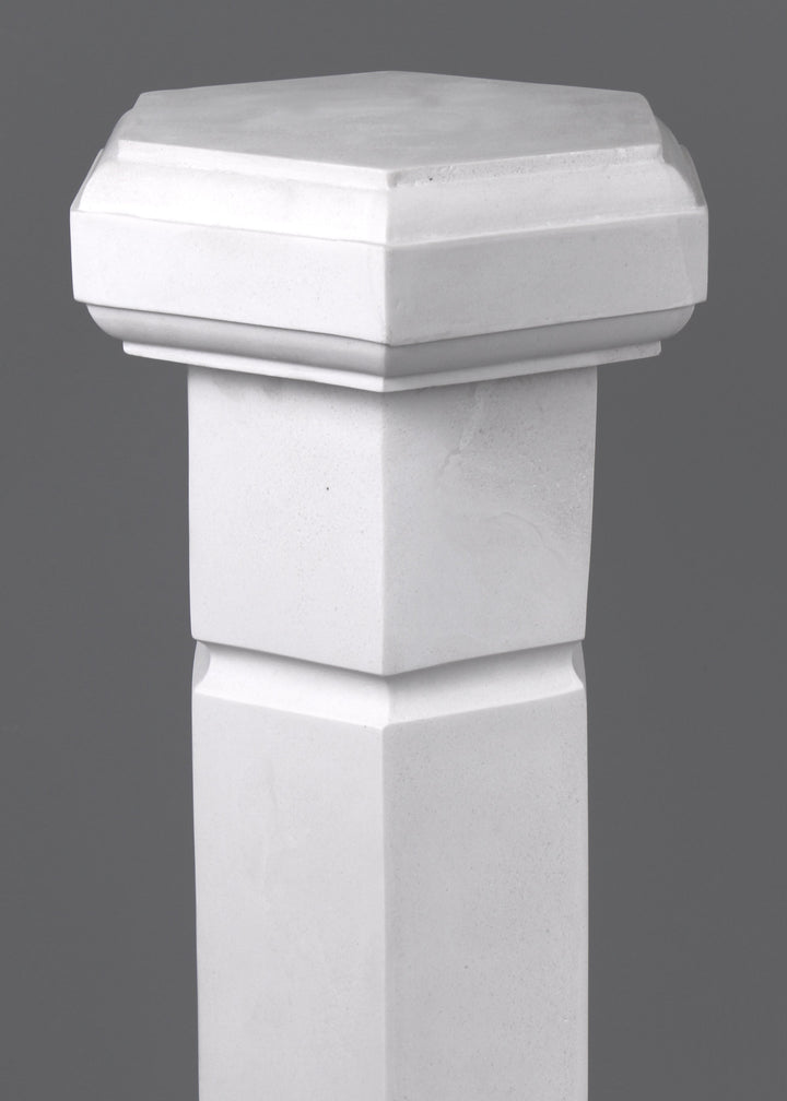 Große Säule für Büste