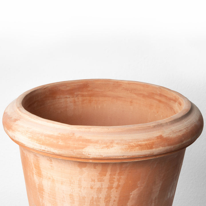 Grosser Terrakotta Pflanzkubel (Gerollter Rand)