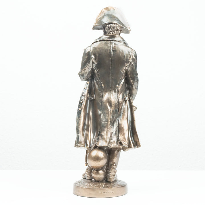 Napoleon Bonaparte Stehend (Bronzierte Skulptur aus Kunstharz)