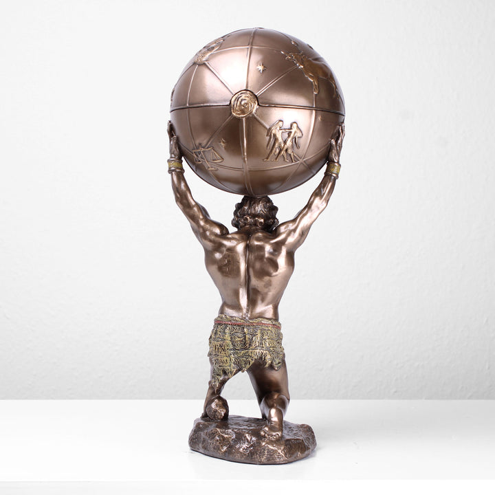 Atlas (Bronzierte Skulptur aus Kunstharz)