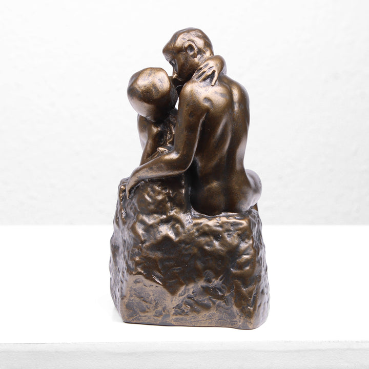 Der Kuss Statue von Rodin (Bronzierte Liebespaar Skulptur aus Kunstharz)