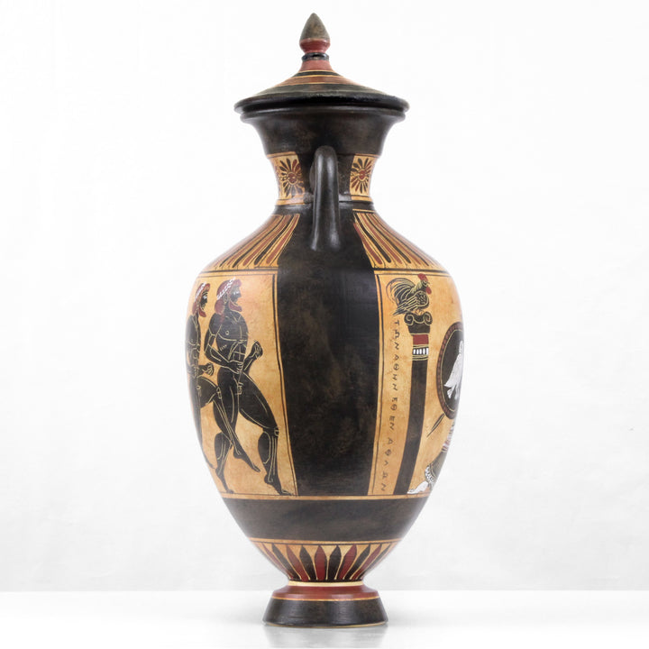 Antike griechische schwarzfigurige panathenaeische Amphore mit Athena und Laeufern