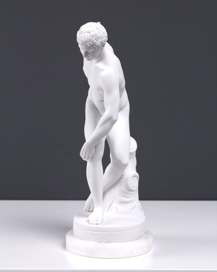 Discobolus Statue (Klein)